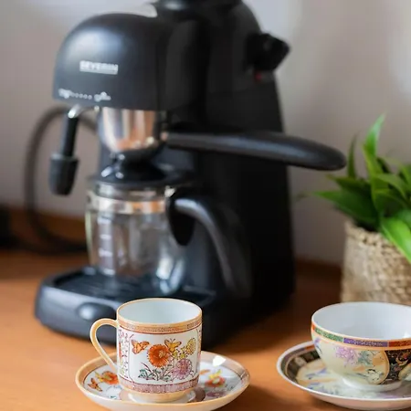 Appartement Bright Stylish With Parking & Balcony By Renters